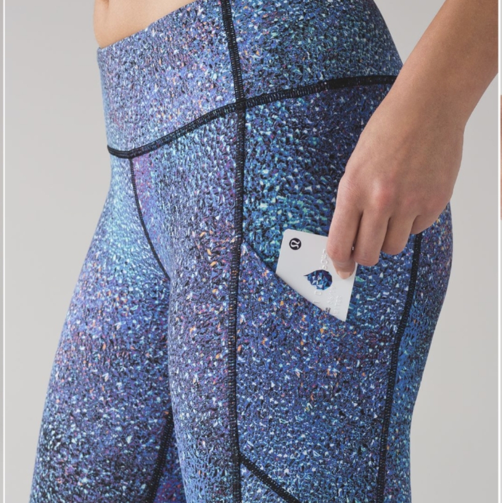 🦄 RARE Lululemon Speed Tight V Strive Multi Mermaid Black 28" - Picture 4 of 14